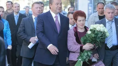 Жена Виктора Януковича сменила имидж (фото) - glamurchik.tochka.net