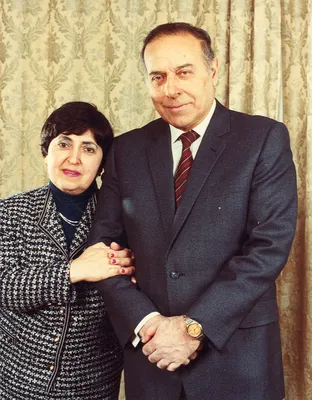 Григорий Лепс выложил фото с первой женой Эмина Агаларова