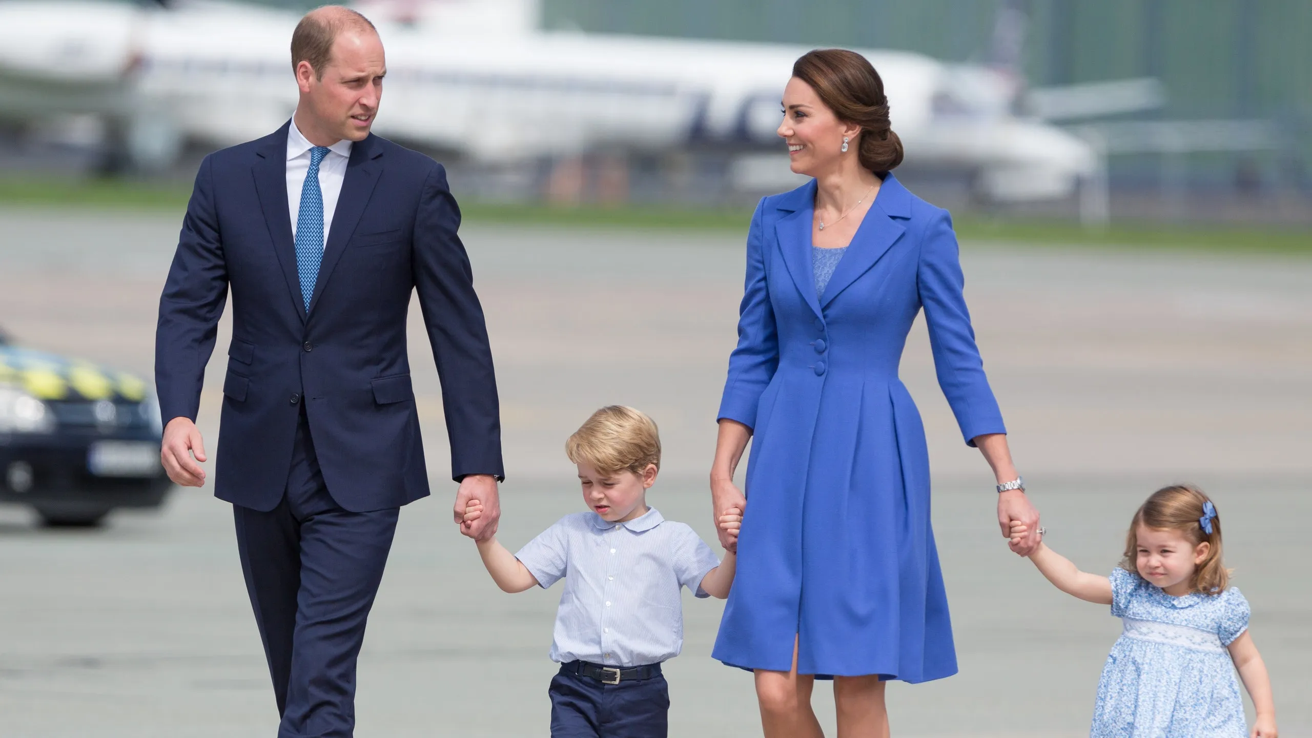 Кейт миддлтон фотошоп с детьми. Дети Кейт Миддлтон и принца Уильяма. Принц Уильям и Кейт Миддлтон. Семья принца Уильяма и Кейт Миддлтон. Принц Джордж 2022.
