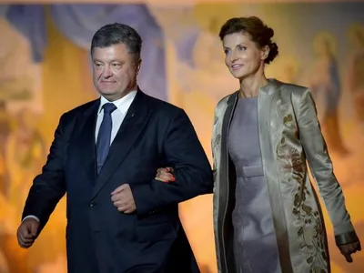 Вместе победим любое зло\": семья Порошенко поздравила украинцев с Рождеством