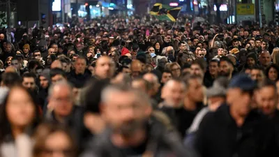 В новогодние выходные в Сербии тысячи людей вновь вышли на протесты |  ДЕЛОВАЯ ЕВРОПА – Новости Чехии