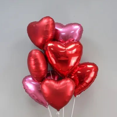 Заказать Композиция из гелиевых шаров сердечек с большим сердцем в Москве с  круглосуточной доставкой арт. 10365
