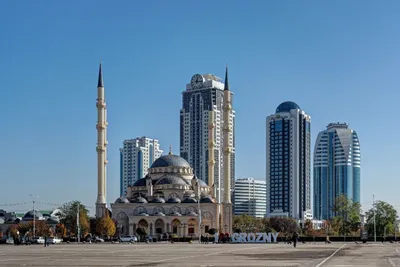 Мечеть \"Сердце Чечни\" в Грозном | История и обзор копии \"Голубой мечети\" в  Стамбуле | Manikol. Путешествия всей семьей | Дзен