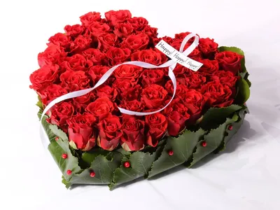 Букет-сердце из 55 красных роз купить за 11 990 руб. с круглосуточной  доставкой | Мосцветторгком