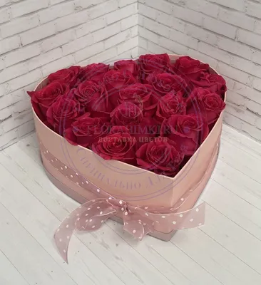 Розовые розы в коробке в виде сердца - Доставкой цветов в Москве! 16888  товаров! Цены от 487 руб. Цветы Тут