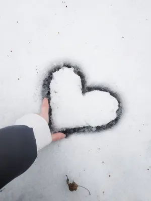 Сердце из снега фото фото