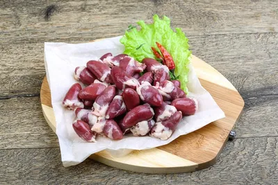 Жареные куриные сердечки с луком на сковороде рецепт фото пошагово и видео  - 1000.menu