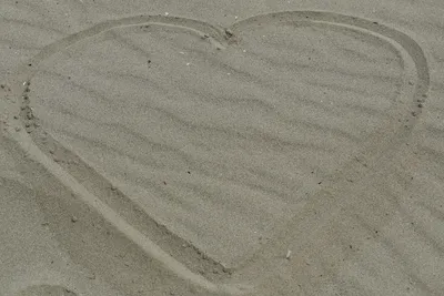 Картинки сердце на песке у моря (59 фото) » Картинки и статусы про  окружающий мир вокруг