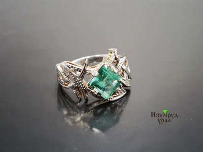 Купить Серебряное кольцо с нано-изумрудом #10-72-000280И в Беларуси