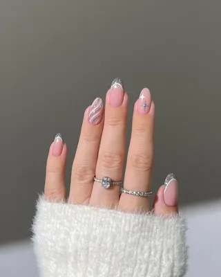 13 Silver Manicure Ideas That Prove Metallic Nails Are Here to Stay