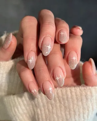 Get Holiday Glamour With Silver Chrome French Tip Nails - Lulus.com Fashion  Blog