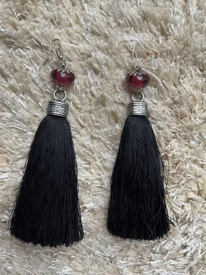 Серьги Aliexpress Fahion Boho Triangle Leather Tassel Long Drop Earrings  Vintage Dangle Earrings Antique Fashion Jewelry Earrings for women -  «Трендовые необычные серьги-кисточки очень порадовали меня! » | отзывы