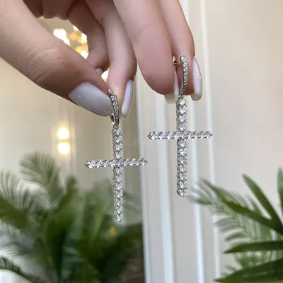 Серьги-кресты с бриллиантами