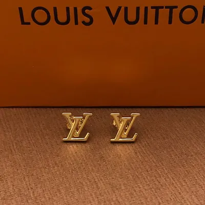 Серьги Louis Vuitton цена 20 000 руб / новые / упаковка /