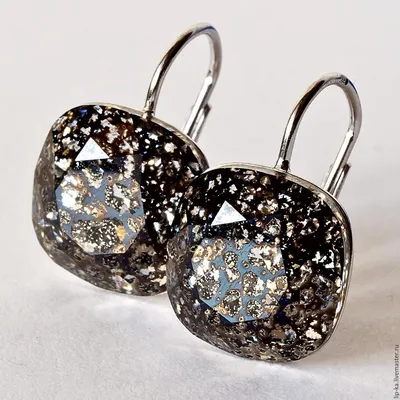 Ура! Шикарные двойные серьги с кристаллами Сваровски снова в наличии⚡️  Будьте всегда в центре внимания вместе с Miss Brill ! Стоимость… | Instagram