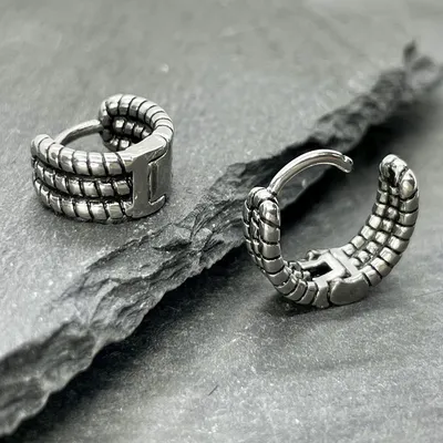 Серьги-кольца с горным хрусталем от ALL OVER / материал Серебро ᐉ Купить за  6 210 ₽