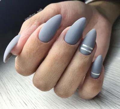 Модный серый матовый маникюр 59 фото | Grey acrylic nails, Dance nails,  Makeup nails art