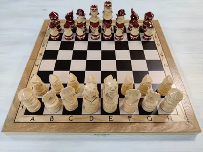 Эксклюзивные шахматы ручной работы,изготовлены из бивня мамонта в  интернет-магазине на Ярмарке Мастеров | Фэншуй и эзотерика, Королев -  доставка по России. Това… | Шахматы, Шахматные доски, Шахматные фигуры