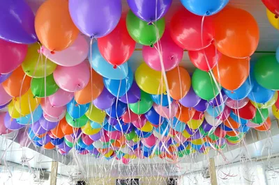 Воздушные шары под потолок \"Разноцветные\" - купить недорого с доставкой в  Москве