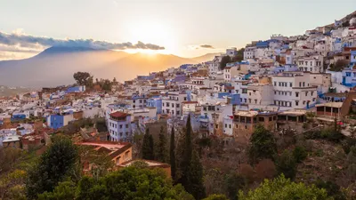 Стоковая фотография 548825320: Аллей Шефшауэн, Марокко, поразительный,  разноцветный синий | Shutterstock