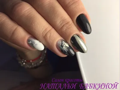 7,724 отметок «Нравится», 7 комментариев — Лучшие идеи маникюра (@lakovaja)  в Instagram: «Работы студии @girls_l… | White shellac nails, White gel  nails, Edge nails