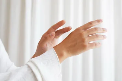 Зимний крем для рук - незаменимая защита рук от обветривания и цыпок |  OkBeauty