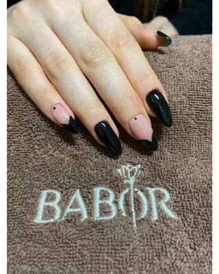 ❤Выкладной френч❤ #ногти #ногти2021 #nails #маникюр #маникюр2021  #дизайнногтей #гельлак #красивыеногти #шеллак #shellac #дизайн #френч… |  Instagram