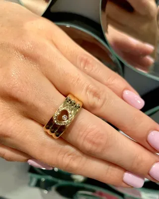 Кольцо Chopard Happy Diamonds Heart Ring 82/2889 (16880) купить в Москве,  выгодная цена - ломбард на Кутузовском