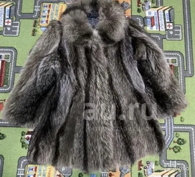 Шуба из енота с английским воротником и тонким кожаным поясом — купить в  SAGITTA в Нижнем Новгороде