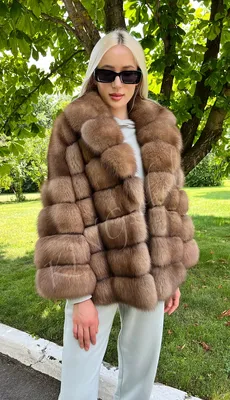 Шуба из плюшевой норки Velvet с капюшоном из меха куницы - цвет пудра -  купить в Москве, доставка и примерка | «Furs Studio»