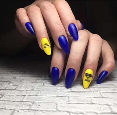 svetlana_nail_room - СИНИЙ МАНИКЮР 💙💙💙 действительно будет уместен во  все сезоны, ведь большое количество тонов демонстрируются в природе в виде  великолепных цветовых решений. Море и небо, весенние цветочки и яркие  летние цветочные