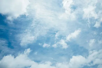 Синее Небо С Облаками В Ницце — стоковые фотографии и другие картинки Небо  - Небо, Без людей, Белый - iStock