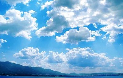 Синее небо над синей рекой | Пикабу