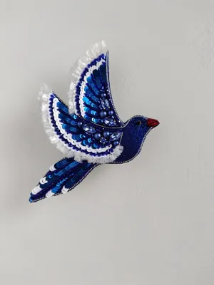 Синяя птица счастья иллюстрация штока. иллюстрации насчитывающей организм -  242574537