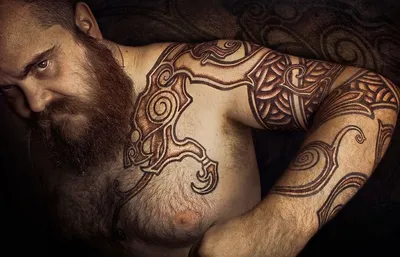 Скандинавские тату - Тату для мужчин скандинавские - Мужские скандинавские  тату | Traditional viking tattoos, Scandinavian tattoo, Viking tattoos
