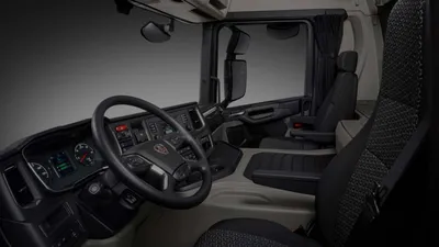 Инновационные цифровые зеркала и обновление салона Scania