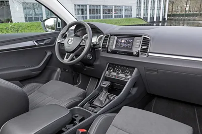 Интерьер салона Skoda Karoq Skout . Фото салона Skoda Karoq Skout