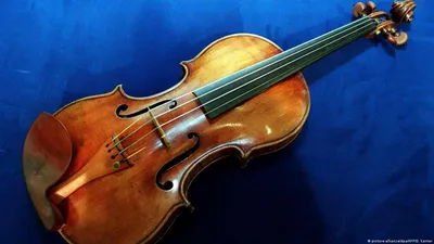 В Молдову привезут скрипку Страдивари