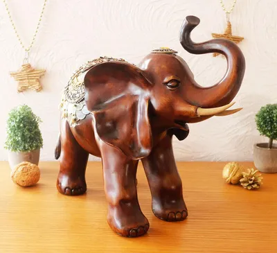 metalwallart.ru - Панно СЛОН Слон 🐘- символ гармонии, долголетия,  олицетворение духовных знаний и здоровья. По фен-шуй, слон с опущенным  хоботом– покровитель изобилия, плодородности и материнства либо  символизирует долголетие. Слон будет мощным оберегом