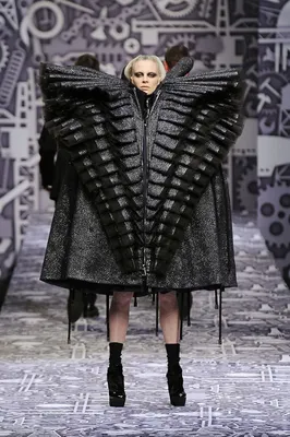 Viktor and Rolf | Futuristic fashion, Weird fashion, Funny fashion