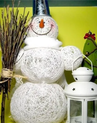 Снеговик из помпонов [с пошаговыми фото] | Mamelle.ru