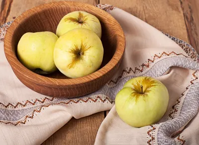 Средние (осенние) сорта яблони ᐉ купить в питомнике Биосад