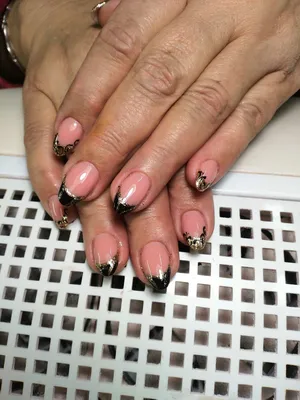 Nails Studio Sova - наращивание ногтей высокого класса!