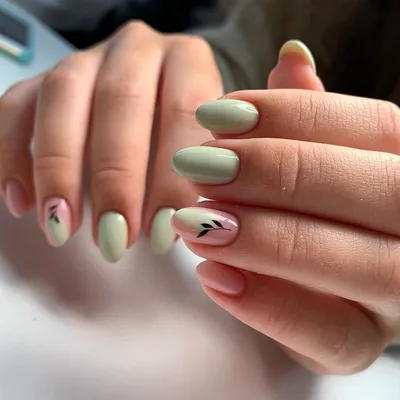 fairynails_bu - Спокойный осенний маникюр, будет радовать до следующей  коррекции. P. S. У меня просто 🔥 клиенты! Захотели цвет-принесли лак с  собой 🥰 #мастертольятти #мастерманикюра #осеннийманикюр #осень2020  #блестки #lunar06 #arbix15 #mspro532 ...