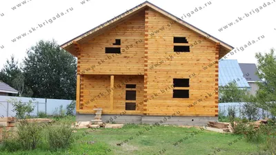 ➤ Особенности строительства домов из оцилиндрованного бревна (кругляка)
