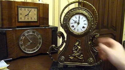 Старинные настольные часы Dolphin Уникальный экспонат в обстановку