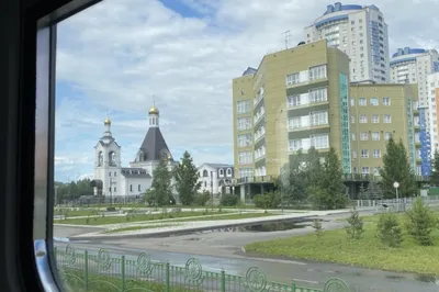 Кемеровчане собрали архивные документы, старые фотографии событий и людей,  исторических объектов – в кемеровской гимназии №42 открыта выставка  «Кузбасс – территория достижений»