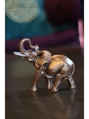 Красная статуэтка слона с поднятым хоботом Oopar, 20 см купить в  интернет-магазине CARAVANNA.RU - Оригинальные Фигурки и статуи из Индии,  Бали, Марокко - Бережная доставка по всей России