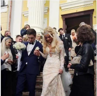Сын известного артиста устроил VIP-свадьбу в Ужгороде | podrobnosti.ua