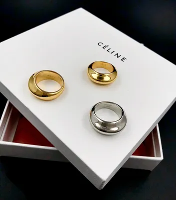 Строгие и стильные обручальные кольца из белого золота с бриллиантами на  заказ